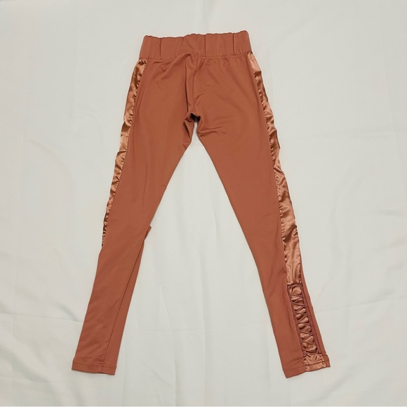 Puma Yoga Legging with Lacing & Slit Design - Picture 3 of 7